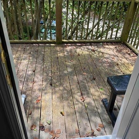 Appartamento Spacious & Private 2Nd Flr. Apt. Irmo Esterno foto