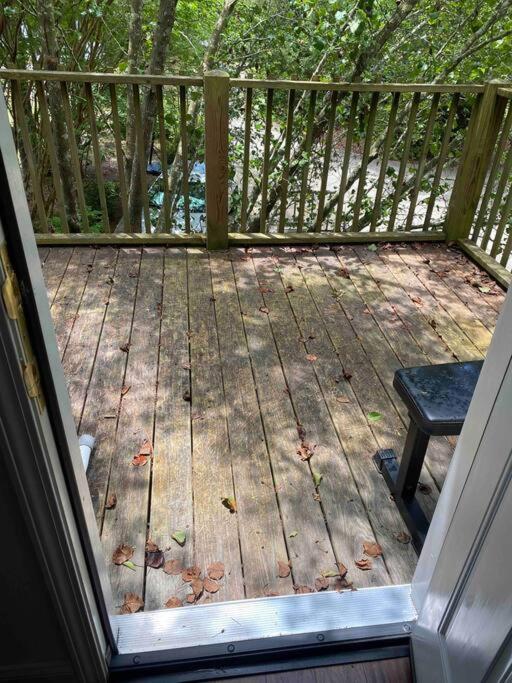 Appartamento Spacious & Private 2Nd Flr. Apt. Irmo Esterno foto